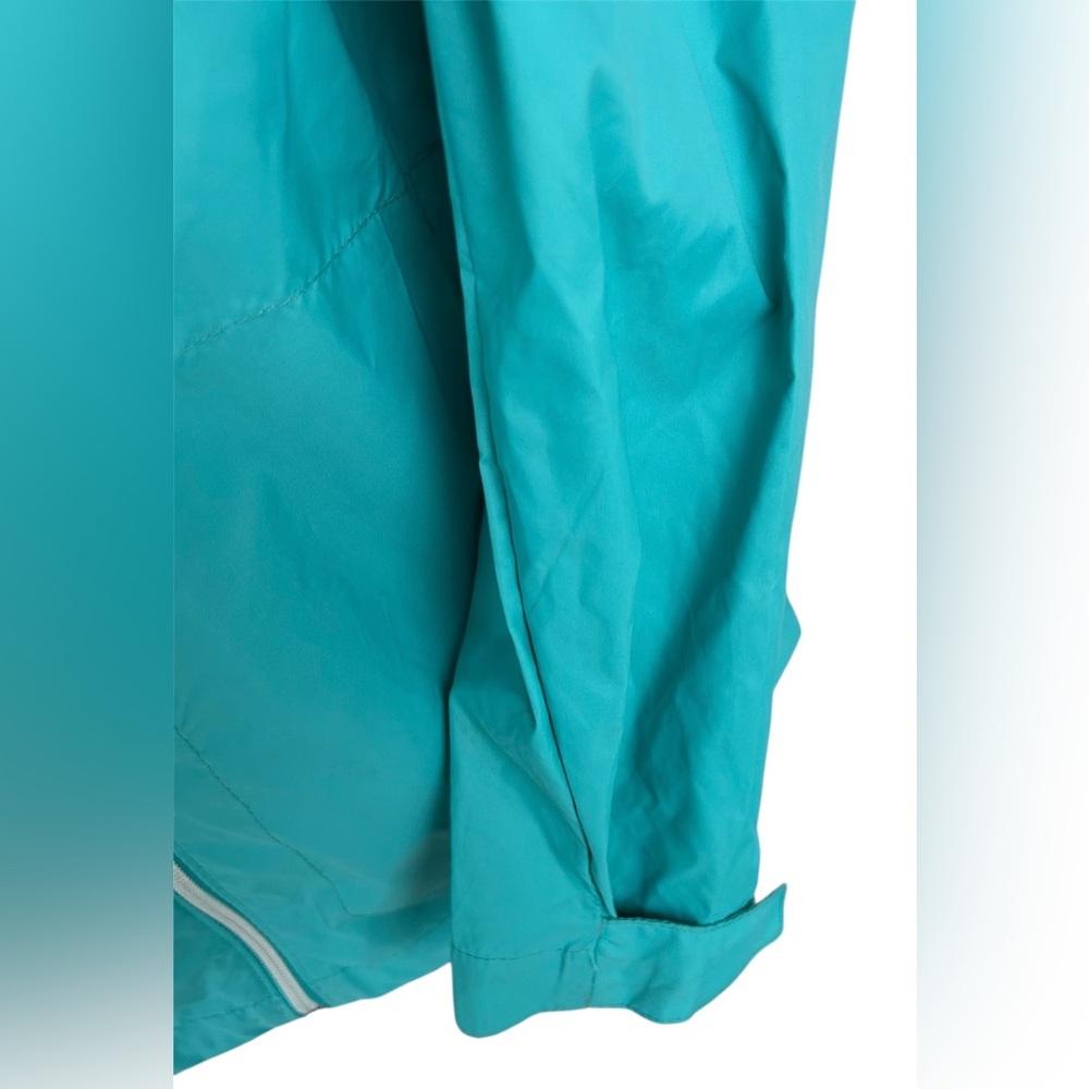 Columbia Women's  Aqua Rain Ski Jacket - Picture 9 of 11